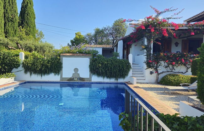 Almancil Sea and Countryside Secluded Villa - Foto 6