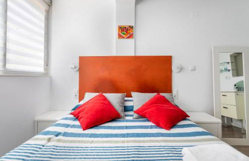 Fantástico Apartamento en Primerísima Línea Playa - Foto 2