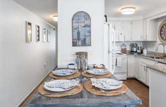 Ocean Block Condo 100 Steps From the Beach - Foto 12