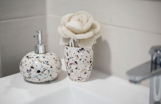 Luxury 2R Best location Amazing terrace - Photo 24