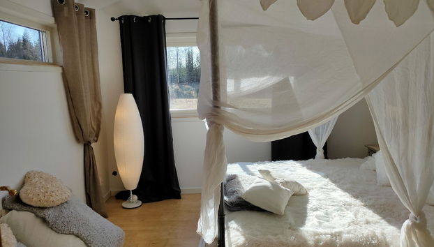 Charming 2-bed House at the Lake Close Gustavsfors - Foto 4, Quarto