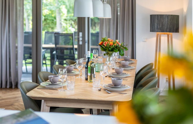 4 bedroom House in Noordwijk with garden and terrace - Photo 2