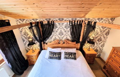 Lomond 2 with Private Hot Tub - Fife - Loch Leven - Lomond Hills - Photo 13