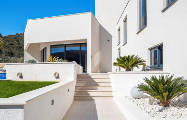 Luxury Villa Dolac near Split, airport, complete privacy, infinity heated pool - Photo 10