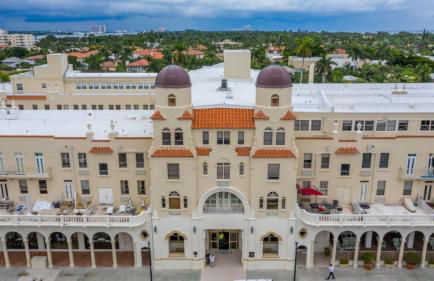 Palm Beach Paradise Walk to Beach Pool WiFi 86" TV WiFi - Foto 45