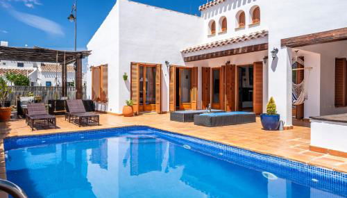 Villa with sunny private pool in golf resort - child friendly! - Foto 1, sunbed