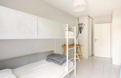 Terrace and garden, close to beaches, heart of town - Foto 12