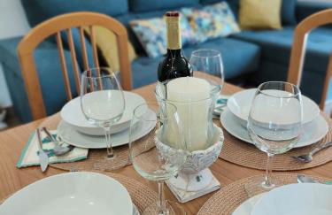 HAPPY HOLIDAYS - Photo 12