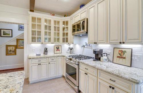 Cookout Ready! Family Gem with Fire Pit in Dickinson - Foto 9