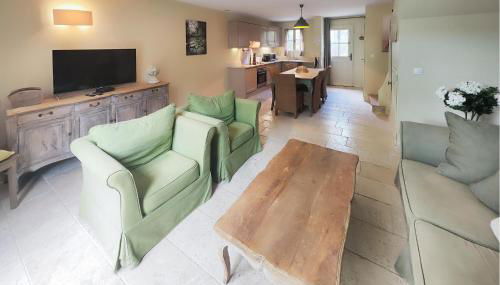 2 Bedroom Nice Home In Saint-Laurent-De-La-Ca - Foto 4