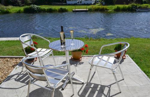 Reflections - Foto 14