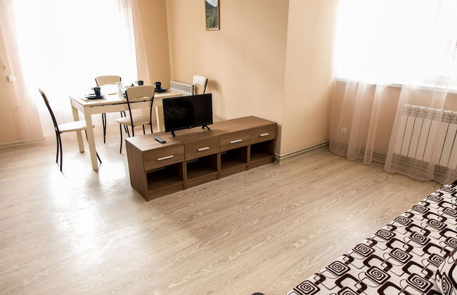 Zima Leto Apart Hotel - Photo 71