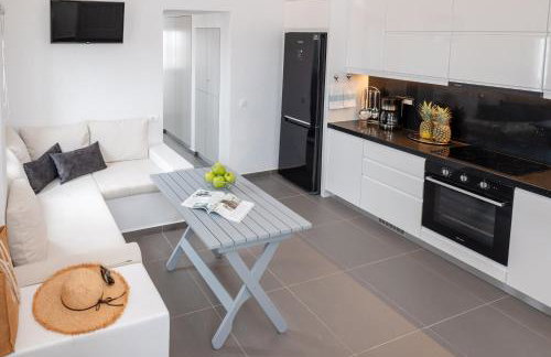 G & W Suites - Photo 50