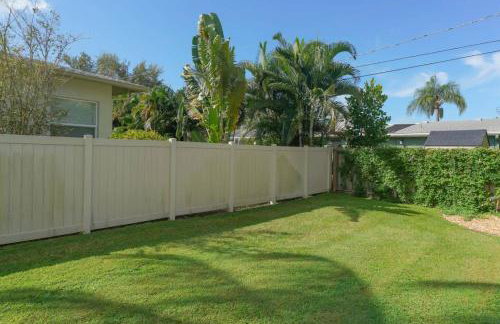 Heated Pool Home - Perfect Location - Walk to Beach, Restaurants and More! - Foto 29