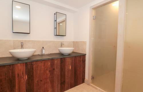 The Threshing Barn - Foto 43