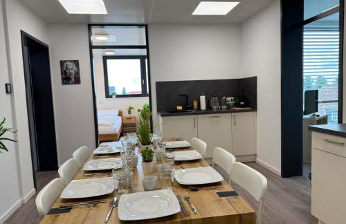 Deluxe 5-Bedroom Apartment with Modern Kitchen and Two Bathrooms - Foto 17