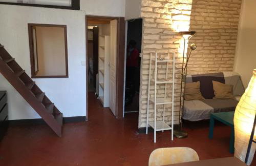 coquet appartement au coeur du panier - Photo 7