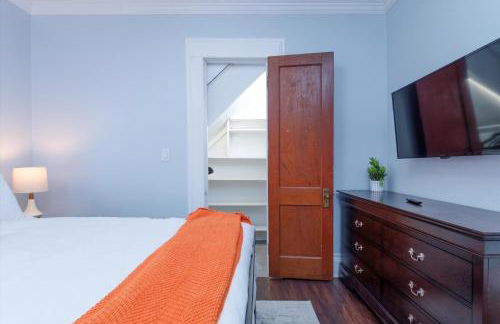 Fully-stocked Kitchen, AC, WiFi, WD, Near Baseball and Downtown - Foto 23