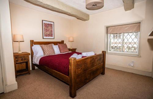 Historical Sherwood Forest Cottages - Sleeps 16 - Foto 13