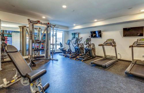 1BR Scenic Rooftop Gym Near Stadium Eat Street - Foto 27