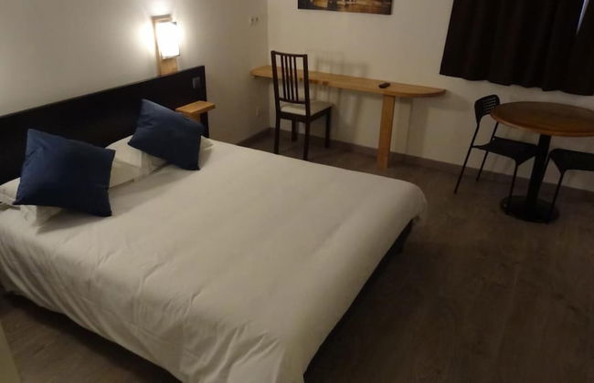 Residella House - Photo 12