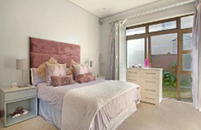 Luxury Vacation Villa - Photo 6