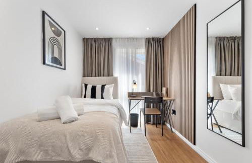 Modern 2BR Apartment Perfect for Remote Work - Foto 23