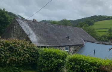 The chapel - Photo 18