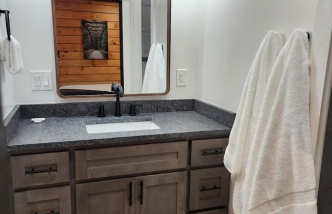 The Great Escape - 2 Bedrooms, 2.5 Baths, Sleeps 12 Home by RedAwning - Foto 8