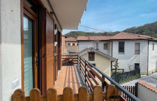 Antonella's center town apartment Valbrona - Foto 35