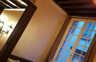 Séjour de charme au cœur de Tours avec extérieur - Foto 25