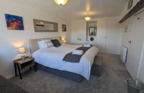 The Coach House, Yealand Redmayne perfect for a family in a rural setting, bring your dogs and horse - Photo 10