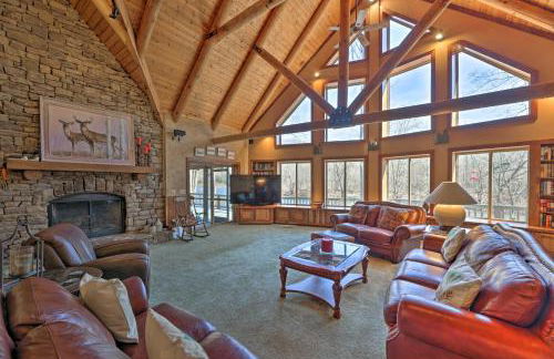 Serenity on the River Luxe Lewisburg Cabin! - Foto 4