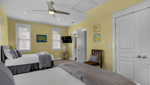 DOG Friendly Seacrest Home With Easy Access to Resort Pool + Beach Tram - Foto 4, Habitación