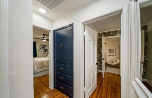 Next to Expo, 5 beds, Hot-tub, corn hole, pets! - Foto 35