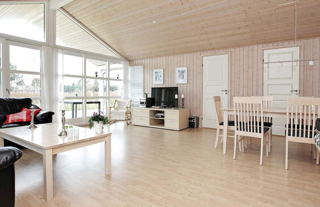 6 Person Holiday Home in Dannemare - Foto 3