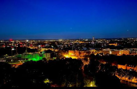 SUITE-XXI City View Hotelturm Augsburg - Foto 16