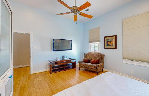 Under the Avenue - Foto 15