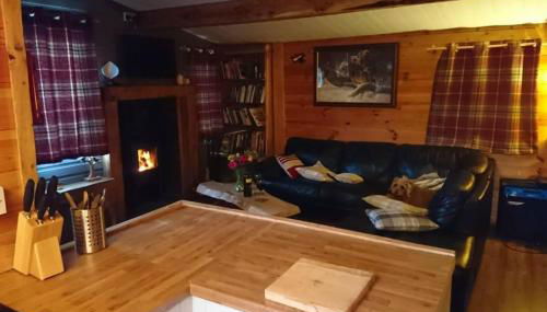 Sutton Coldfield 2-Bed Caravan Parking & Bar-B-Q - Foto 2