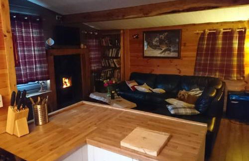 Sutton Coldfield 2-Bed Caravan Parking & Bar-B-Q - Foto 2