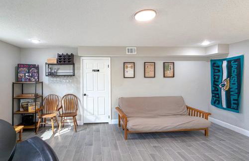 Jax 5BR Family Paradise -Hot Tub-Game Room-Patio- - Photo 21