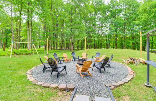 9 Mi to Camelback! Home with Hot Tub and Fire Pit - Foto 37