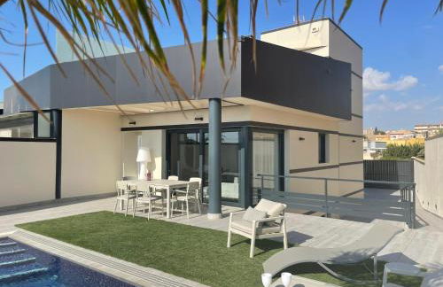 Luxury Villa with pool 1st line the sea - Foto 3