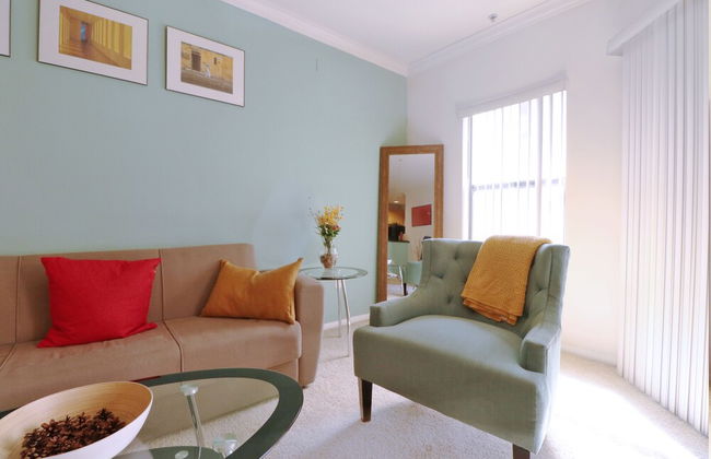 LAs Premier Apartments - Photo 45