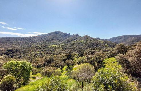 Awesome Home In Fréjus With Kitchen - Foto 13