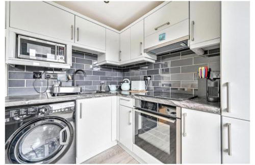 Torpoint - Apartment - Sleeps4 - Seaside - Parking - Foto 9