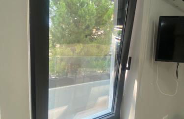 FEELS LIKE HOME - Photo 4