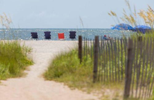 Shipwatch 418 - Luxury Oceanfront Penthouse in Isle of Palms - Foto 24