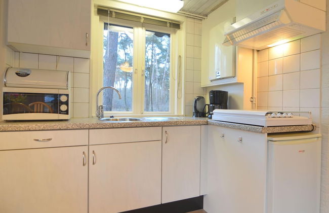 Completely Detached Bungalow in a Nature-filled Park by a Large fen - Photo 16