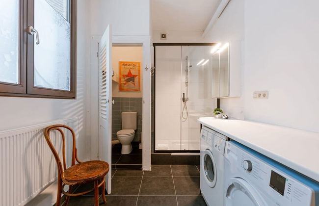 Charming Mansion in Vibrant Antwerp - Photo 66